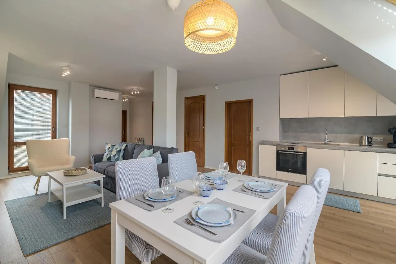 Magdalena Apartment - Two Bathrooms, Perfect City Center 바르나