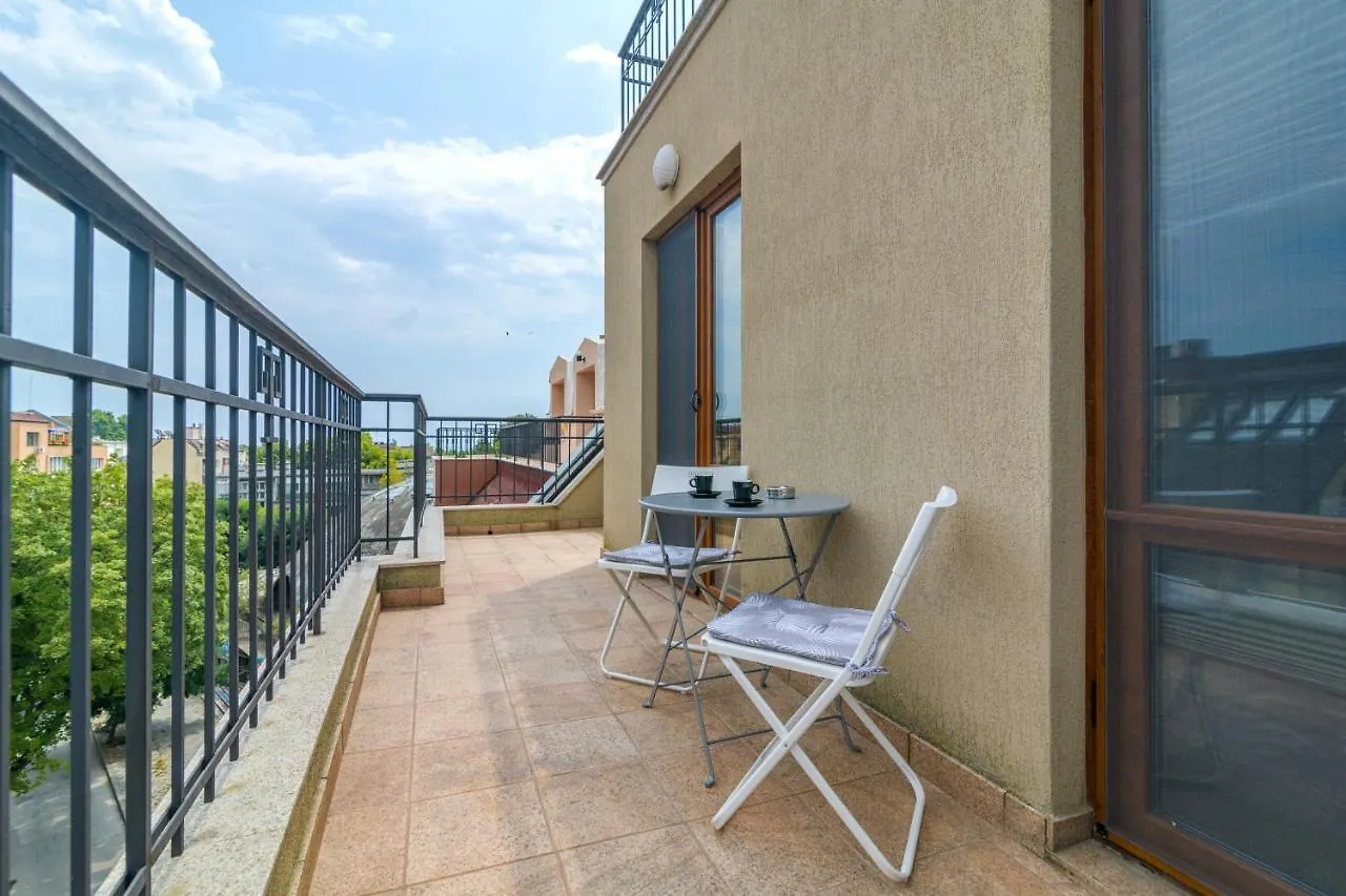 Magdalena Apartment - Two Bathrooms, Perfect City Center 바르나 0*,